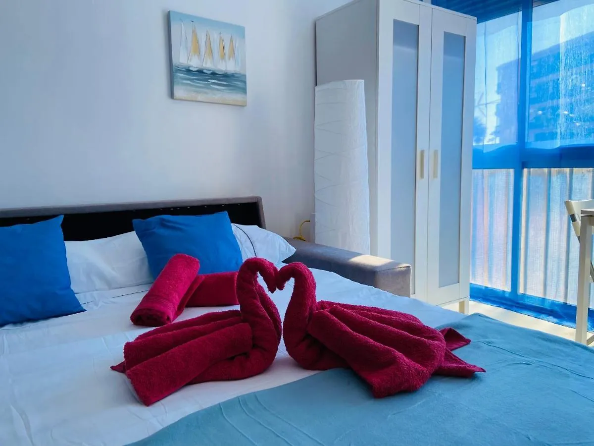 Appartement Estudio En Urbanizacion Tres Caballos, Playamar Torremolinos Spanje