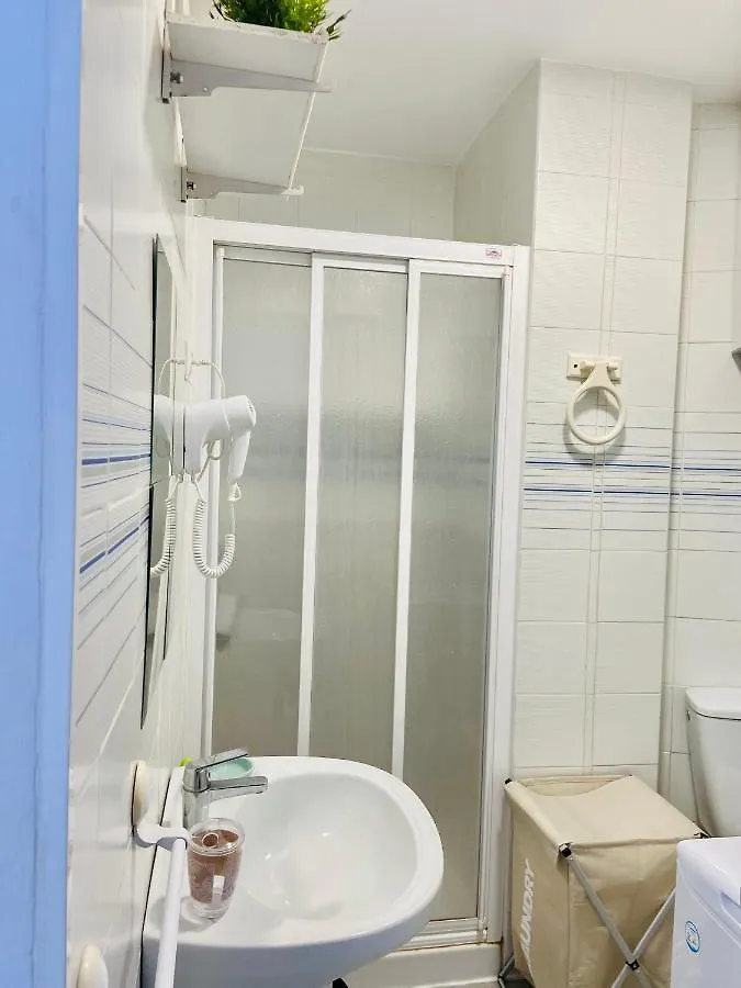 Estudio En Urbanizacion Tres Caballos, Playamar Torremolinos 0*,