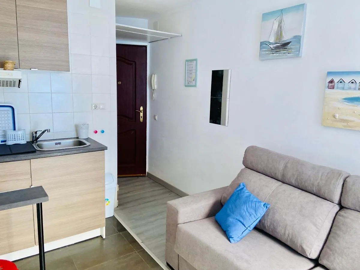 Apartment Estudio En Urbanizacion Tres Caballos, Playamar Torremolinos Spain